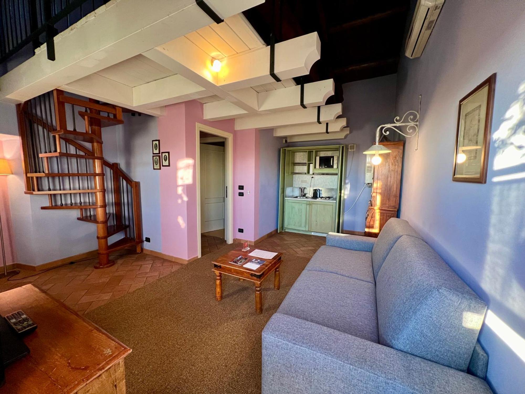 Le Serre & Aparthotel 4*