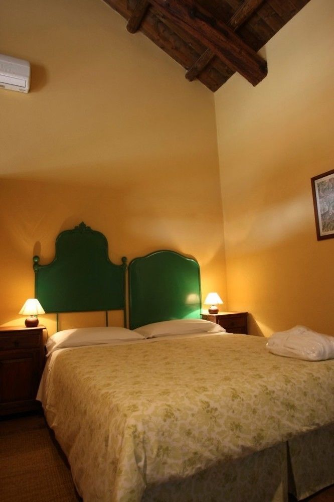 Le Serre & Aparthotel 4*